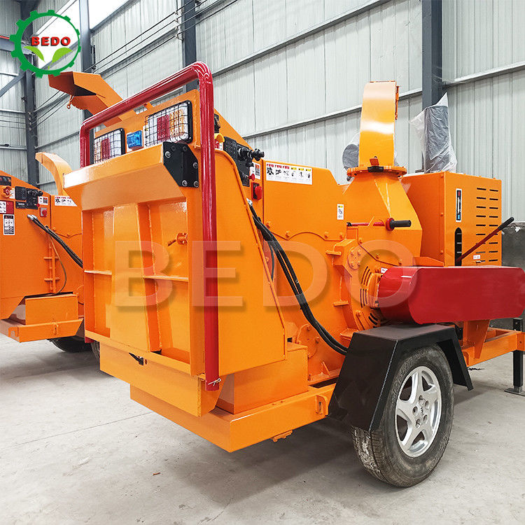 Attrezzatura forestale per avviamento elettrico del trituratore per rami della macchina diesel mobile per cippatrice da giardino 55HP