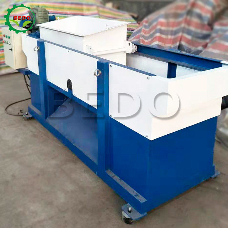 300 kg/h Automazione della macchina per la fessurazione del legno Unità di produzione di controllo PLC della lama di acciaio in lega