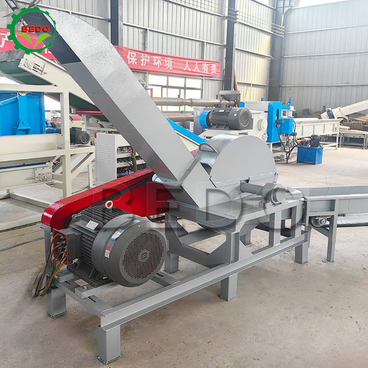 37KW Macchine per la frantumazione del legno per la silvicoltura Convogliere di alimentazione 25-35mm Frangiaio tipo tamburo Trinciatore