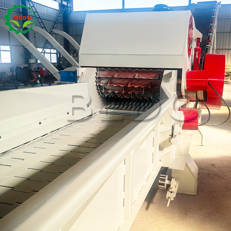 235 HP Wood Chipper Machine 700x400mm Inlet 2pcs lame Heavy Duty Wood Chipping Drum Tipo di triturazione industriale