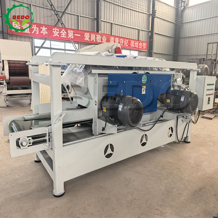 Macchina per trucioli di legno in acciaio legato da 50Hz, capacità 400 kg/h, attrezzatura per la lavorazione del legno per impieghi gravosi