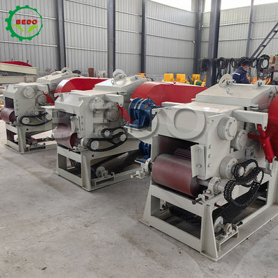 590rpm 3-5t/h Macchina per la frantumazione del legno a tamburo 1 anno di garanzia
