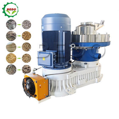 132KW 560mm Ring Die Wood Pellet Machine con garanzia di 15 mesi