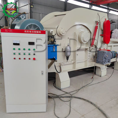 Potente motore diesel Industrial Wood Crushing Machine per 1000 mm di larghezza